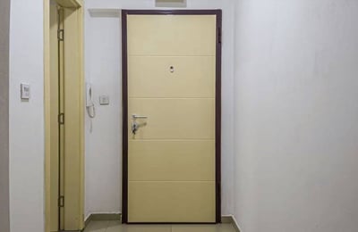 Alquiler de apartamento acogedor 42m² cerca del centro de la ciudad, Belgrado, Serbia