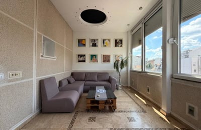 Luxury Two-Story Apartment 140m² for Rent, Zvezdara, Belgrade, Serbia