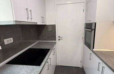 Bright Apartment 46m² for Rent, Vračar, Belgrade, Serbia