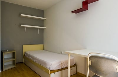 Spacious Apartment 100m² for Rent, Senjak District, Belgrade, Serbia