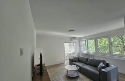 Apartamento luminoso 64m² en alquiler, Nuevo Belgrado, Serbia