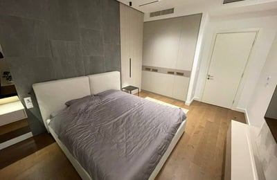 Apartamento espacioso 75m² en alquiler en complejo residencial BW Terraces, Belgrado, Serbia
