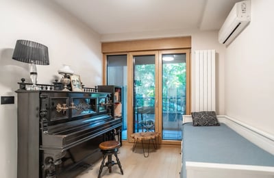 Stylish Apartment 103m² for Rent in City Center, Belgrade, Serbia