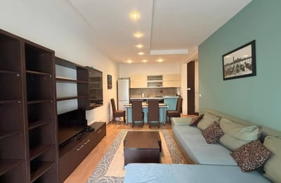 Cómodo apartamento de 61 m² con parking en Voždovac, Belgrado, Serbia