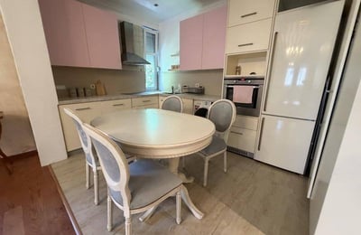 Spacious 75 m² apartment for rent opposite Kalemegdan Fortress, Belgrade