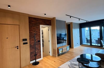 Location de penthouse spacieux de 130 m² avec vue panoramique sur la ville, Belgrade, Serbie