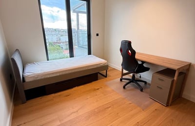 Location de penthouse spacieux de 130 m² avec vue panoramique sur la ville, Belgrade, Serbie