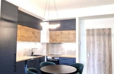 Alquiler de apartamento luminoso de 72 m² en el complejo premium BW Sole, Belgrado, Serbia