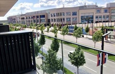 Alquiler de apartamento luminoso de 72 m² en el complejo premium BW Sole, Belgrado, Serbia