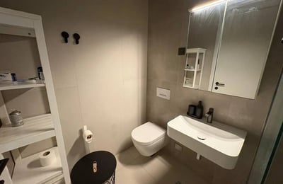 Аренда светлой квартиры 69 м² с паркоместом в премиальном ЖК «Новый Дорчол», Белград, Сербия
