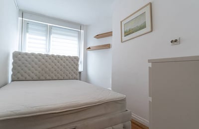 Bright 45 m² apartment for rent in Vračar, Belgrade, Serbia