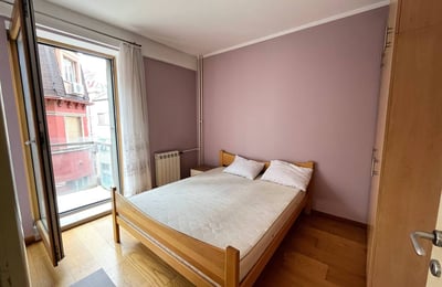 Аренда уютной квартиры 53 м² с видом на Храм Святого Саввы в центре Белграда, Сербия