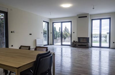 Аренда просторного дома 360 м² на набережной Дуная, Белград, Сербия