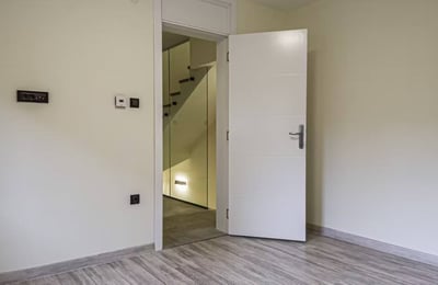 Аренда просторного дома 360 м² на набережной Дуная, Белград, Сербия