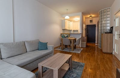 Аренда светлой трехкомнатной квартиры 64 м², Белград, Сербия