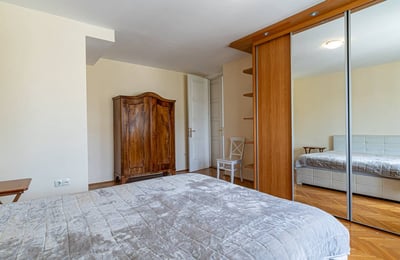 Spacious 112 m² apartment rental, Senjak district, Belgrade, Serbia