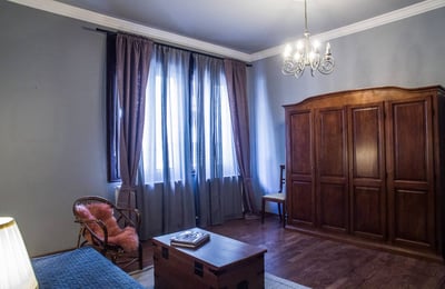 Location d'appartement spacieux et meublé de 124 m², centre-ville, Belgrade, Serbie