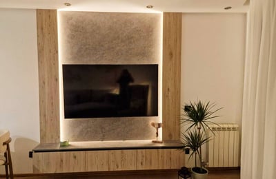 Location d'appartement moderne de 50 m² dans un immeuble récent avec vue sur le parc, district de Vračar, Belgrade, Serbie