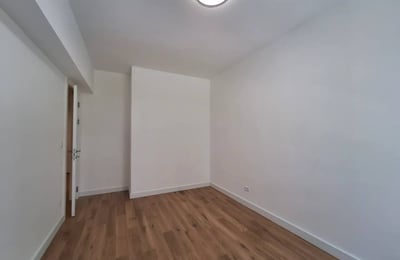 Alquiler de apartamento de 53 m² en el complejo residencial prémium Newport, distrito de Novi Beograd, Belgrado, Serbia