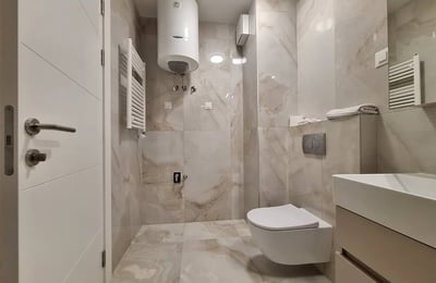 Alquiler de apartamento de 53 m² en el complejo residencial prémium Newport, distrito de Novi Beograd, Belgrado, Serbia