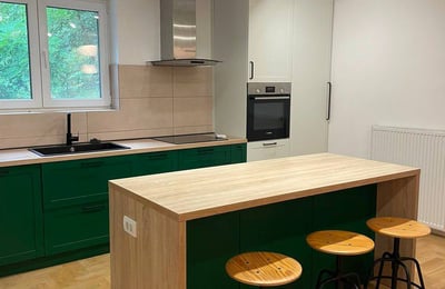 Location de maison à deux étages spacieuse de 160 m² dans la banlieue de Belgrade, Vrčin, Serbie