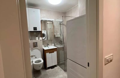 Location de studio lumineux de 30 m², Zvezdara, Belgrade, Serbie