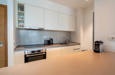 Appartement de 3 pièces spacieux et moderne de 90 m² dans la résidence haut de gamme BW Residences, Belgrade, Serbie
