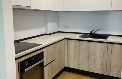 Location longue durée d’un appartement de 2 pièces, 51 m², dans le complexe One Timpuri Noi, 3e secteur, Bucarest, Roumanie
