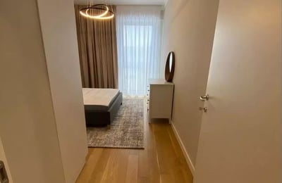 Location longue durée d’un appartement de 2 pièces, 51 m², dans le complexe One Timpuri Noi, 3e secteur, Bucarest, Roumanie