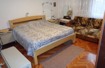 Fully furnished 55 m² apartment for rent, Teslino Naselje, Subotica, Serbia