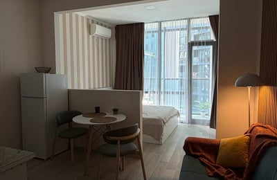 Location d'un studio confortable et lumineux proche de la mer, Batoumi, Géorgie