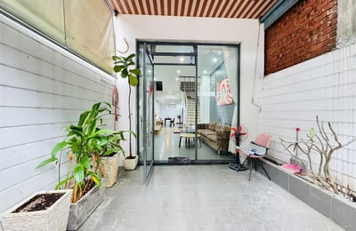 Rent of a bright, furnished house, Hai Chau, Da Nang, Vietnam