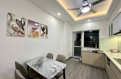 Alquiler de apartamento amplio y moderno cerca del mar, Nha Trang, Vietnam