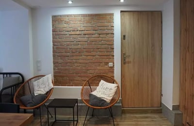 Alquiler a largo plazo de estudio de 30 m² en el centro de Cracovia, Polonia
