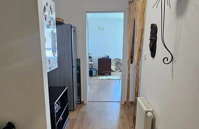 Долгосрочная аренда 3-комнатной квартиры 81 м² в Сенец, Словакия