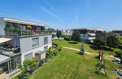 Долгосрочная аренда 3-комнатной квартиры 81 м² в Сенец, Словакия