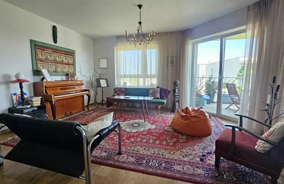 Долгосрочная аренда 3-комнатной квартиры 81 м² в Сенец, Словакия