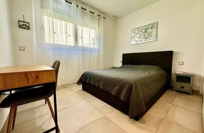 Аренда квартиры в Аликанте, Испания – 40 м², 2 спальни