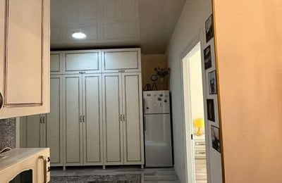 Аренда уютной квартиры с одной спальней, 55 м², центр, Батуми, Грузия