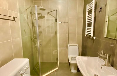 Комфортная меблированная квартира 45 м² с видом на море в аренду, Батуми, Грузия