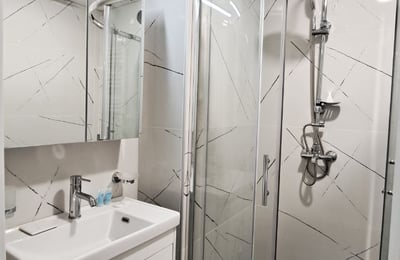 Location studio cosy, meublé en résidence Calligraphy, Batumi, Géorgie