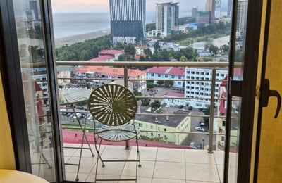 Spacious, furnished apartment for rent, 70 m², Batumi, Georgia