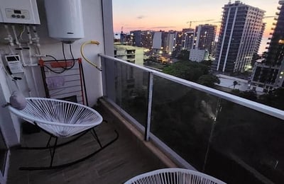 Alquiler de acogedor estudio con vista al mar, 29 m², Batumi, Georgia