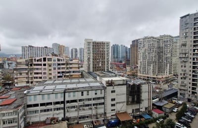 Alquiler de apartamento limpio y luminoso, 60 m², Batumi, Georgia