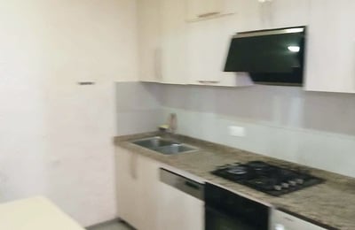 Location d’un appartement meublé, 75 м², Batouми, Géоргie