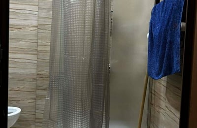 Location d’un appartement confortable et meublé près de la mer, 60 м², Batouми, Géоргие