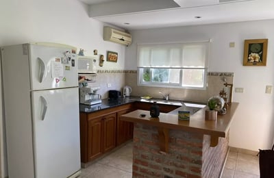 House with swimming pool for rent in the suburbs of Buenos Aires