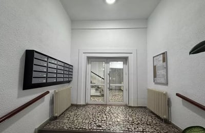 Location longue durée d’un appartement de 3 pièces, 94 m², à Bucarest, Roumanie