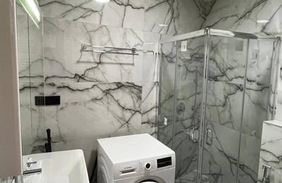 Appartement élégant 60m² à louer au Ramada Plaza, Batoumi, Géorgie