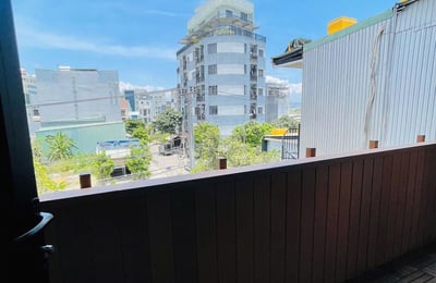 Long-term rental of a luxury apartment with a gym near the airport in Hai Chau District, Da Nang, Vietnam